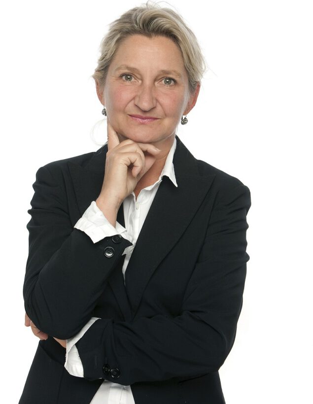 sabine-fricke-dozentin